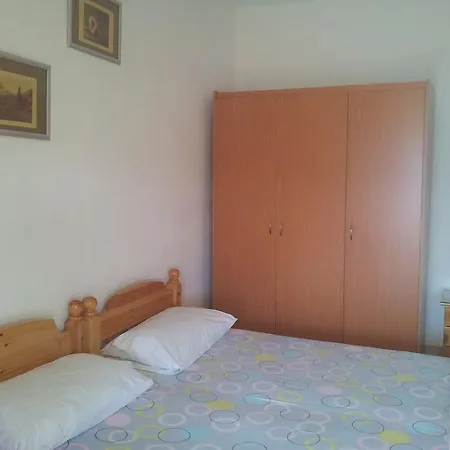 Guest house And Tavern Leo Sarande