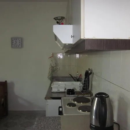 And Tavern Leo Guest house Sarande