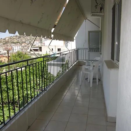 Konukevi And Tavern Leo *