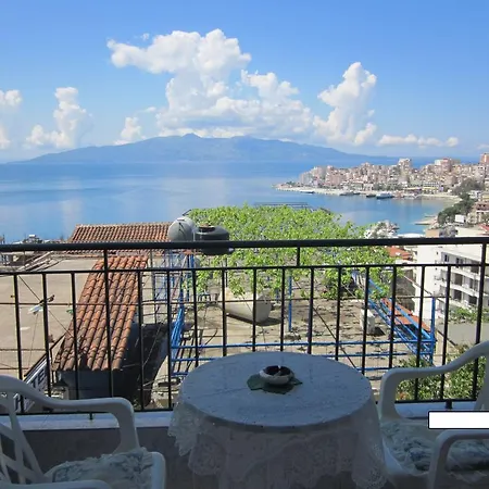 And Tavern Leo Sarandë